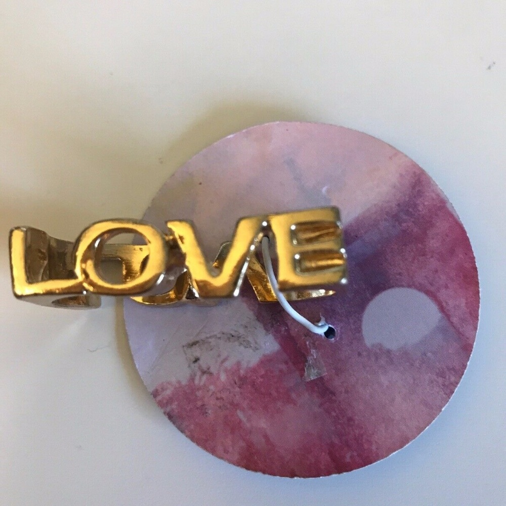 URBAN OUTFITTERS BIG WORDS DOUBLE-FINGER RING LOVE - Picture 4 of 6